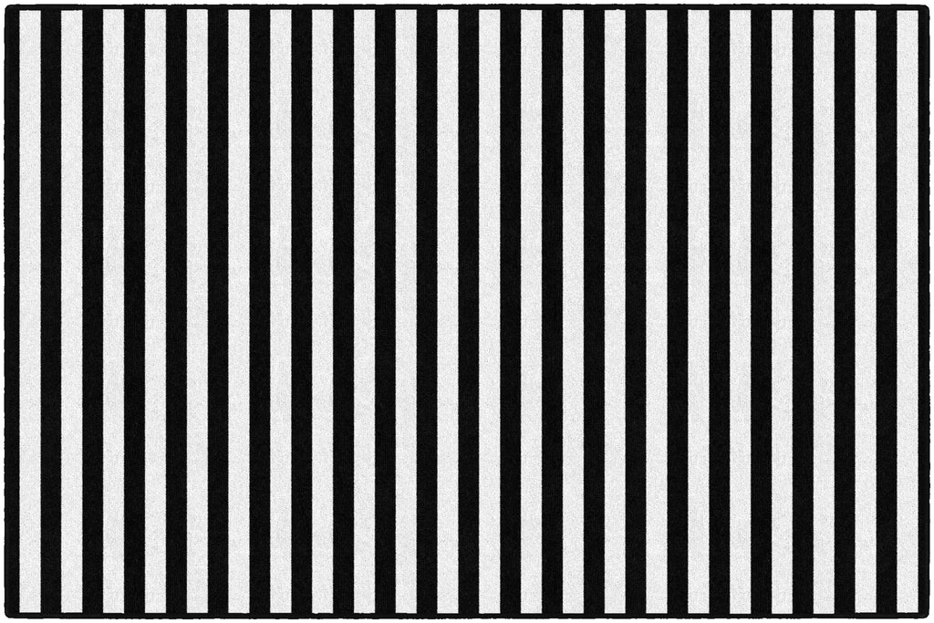 BLACK & WHITE STRIPE 5' X 7'6