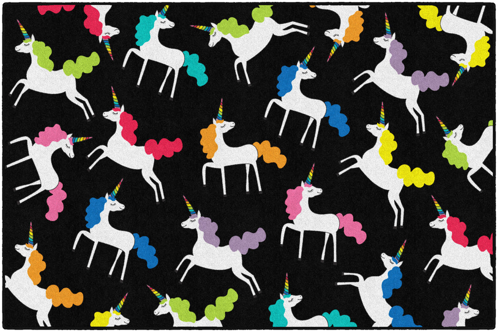 UNICORNS ON BLACK 5' X 7'6